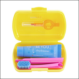 Curaprox Be You Daydreamer Travel Set yellow